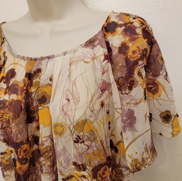 H&M Short Sleeve Sheer Blouse - Picture 2 of 3